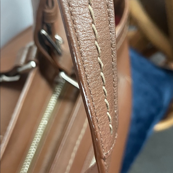 Coach ‘Hamptons’ Leather Carryall - Picture 5 of 16